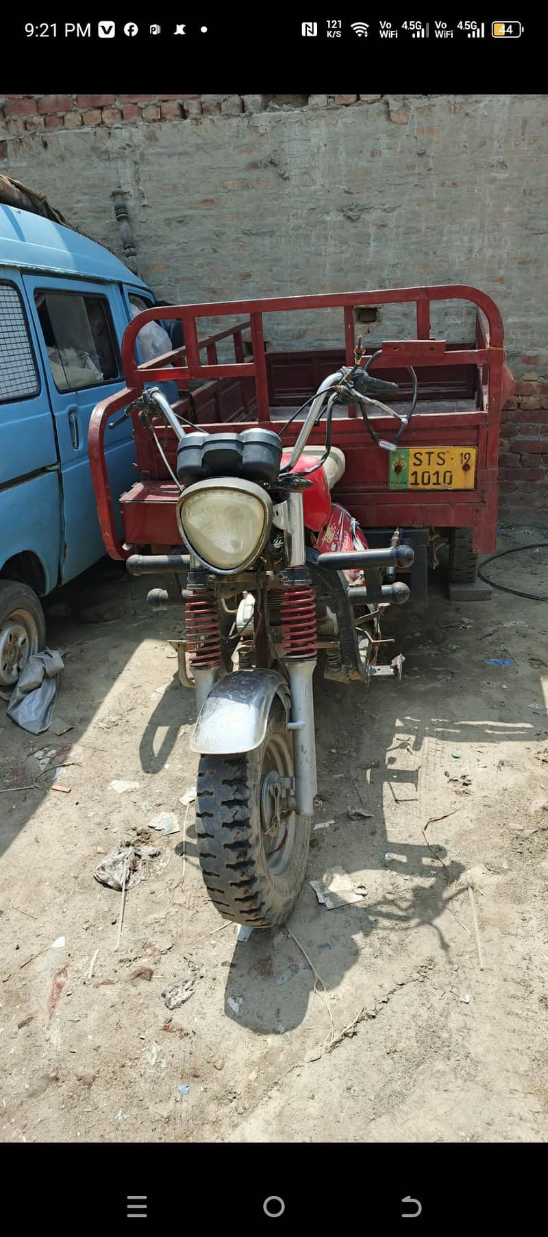 rickshaw good working condition  engine good perfect solid body 3