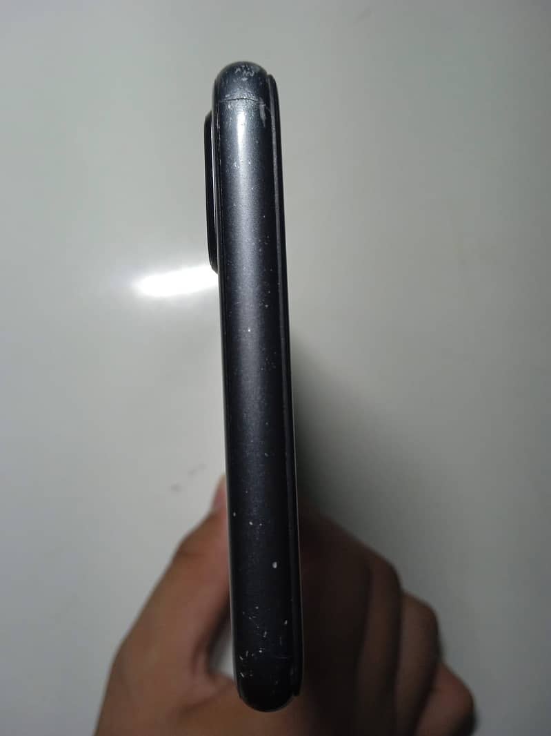 Apple iPhone 8 Plus 5