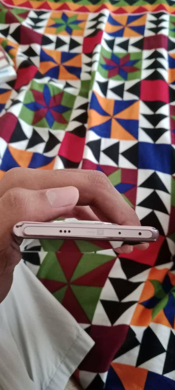 Infinix Zero 40 6