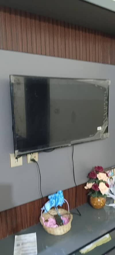 Haier 40 Inch LED TV | Excellent Picture Quality | Fully Working