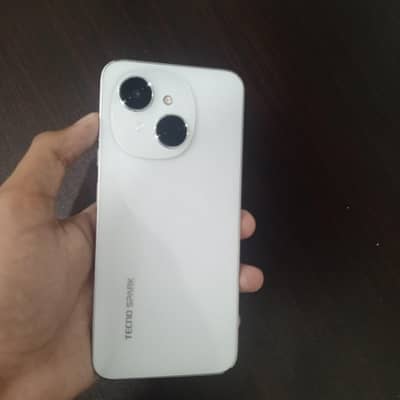 Tecno Spark Go 1