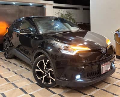 Toyota C-HR G LED 2018