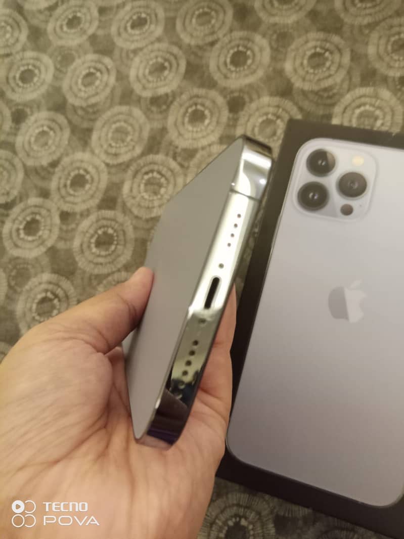 Apple iPhone 13 Pro Max 3