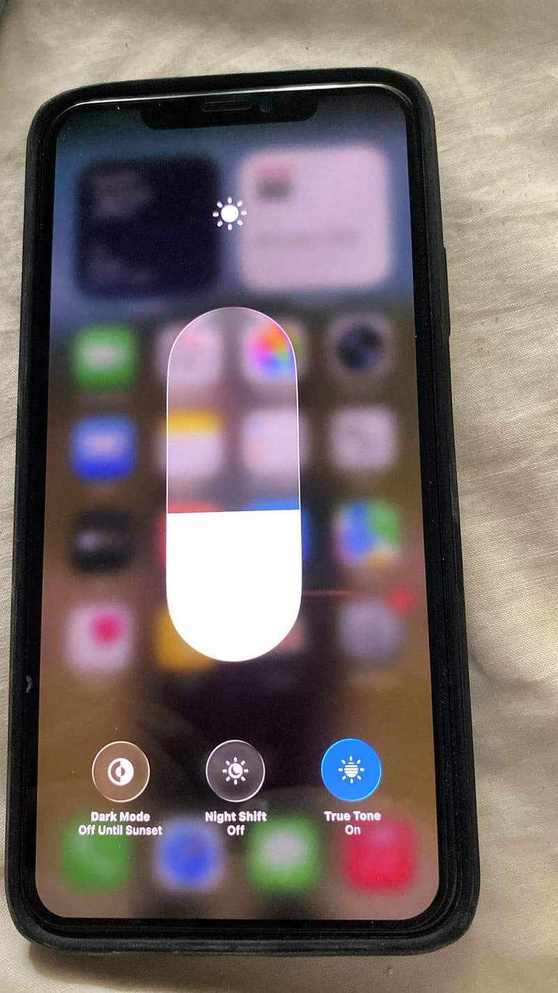 Apple iPhone 11 Pro Max 2