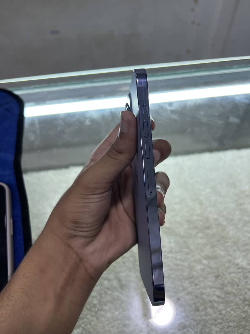 IPHONE 13 PRO MAX JV 2