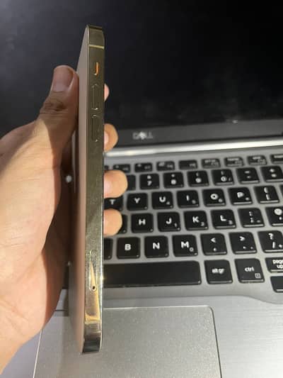 Apple iPhone 12 Pro