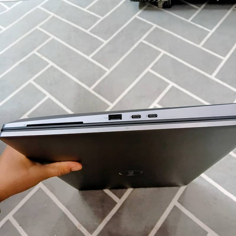 laptop 3