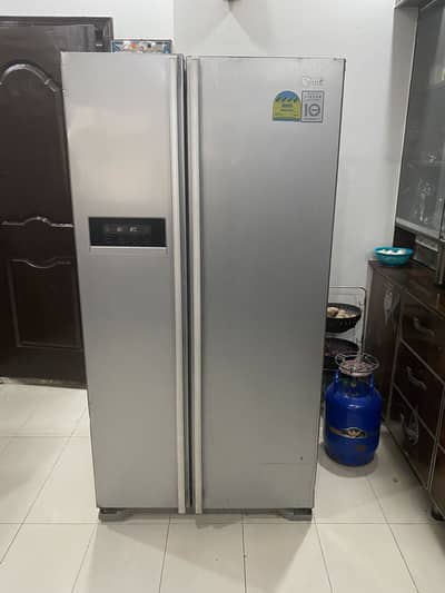 LG D-Frost Imported Fridge-Freezer 528L
