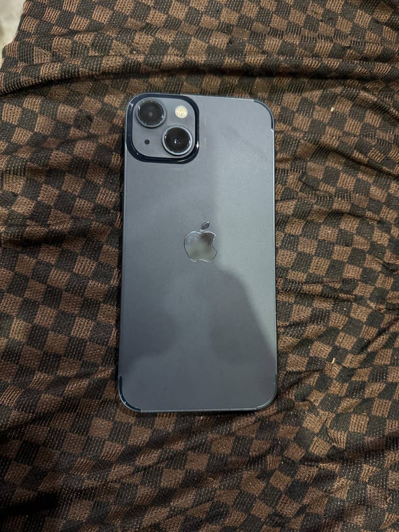 Apple iPhone 13 1