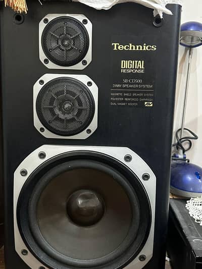 Kenwood Amplifier and Woofers