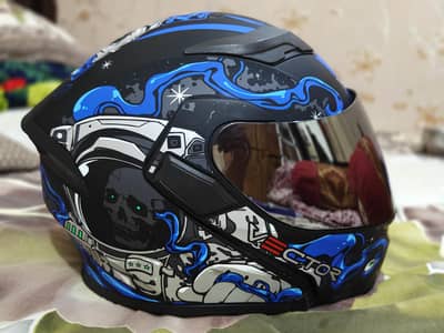 Brand New Vector Helmet  – Dual Visor – Unused (10/10)
