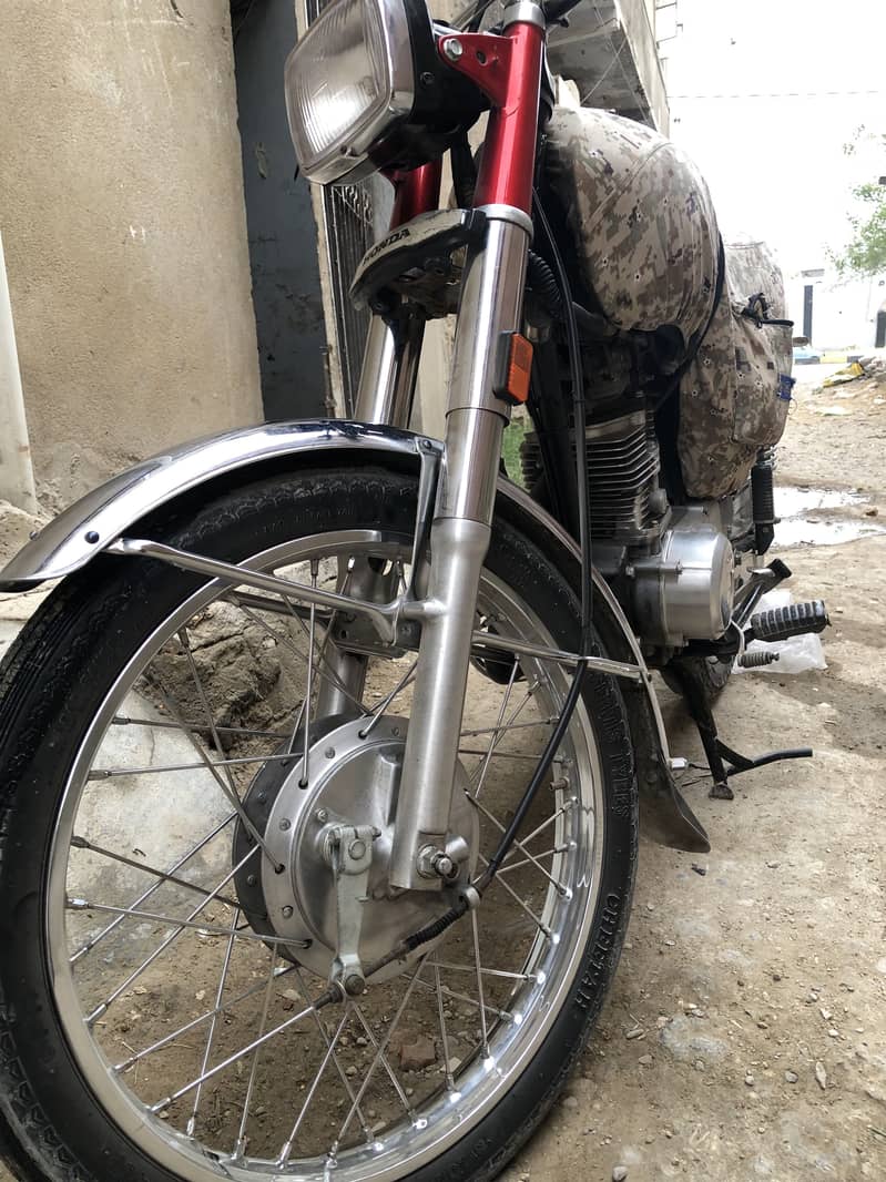 Unique 125 5