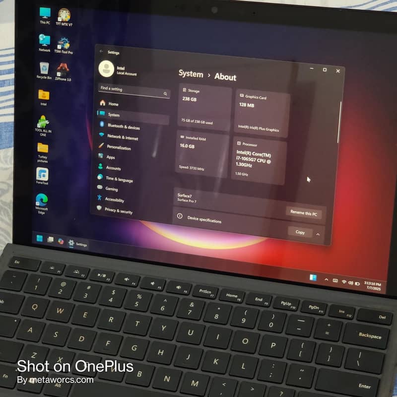 Microsoft Surface 7 Pro 1