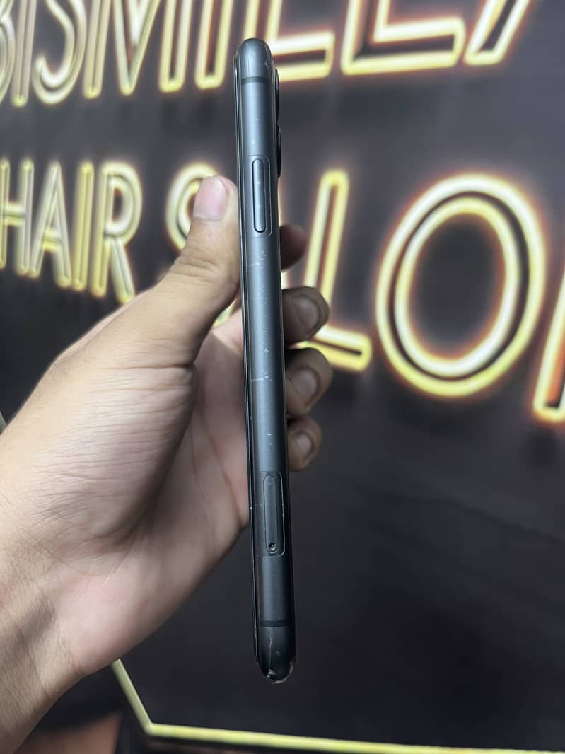 Apple iPhone 11 1
