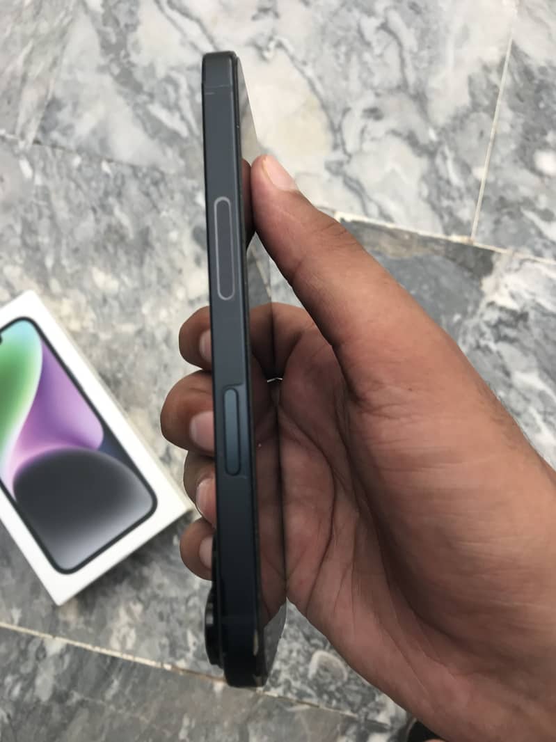 Apple iPhone 14 6