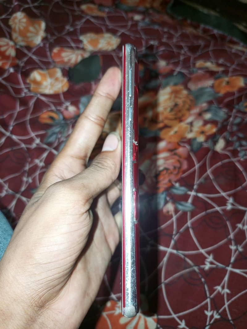 Sharp Aquos R2 2