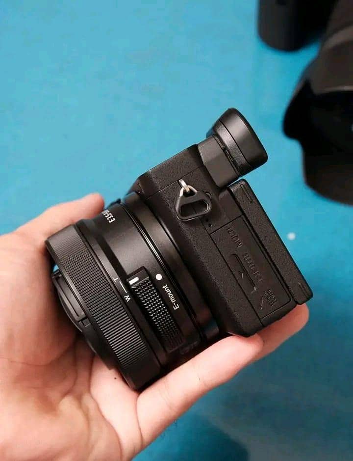 Sony a6400 Camera 1