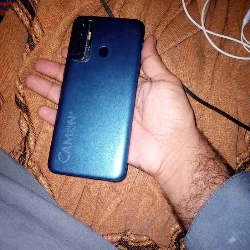 Tecno CAMON 17P 1