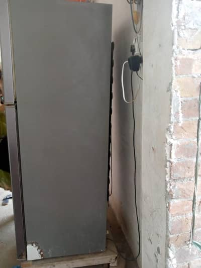 Haier 2 door fridge full size