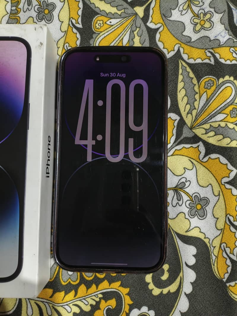 Apple iPhone 14 Pro Max 1
