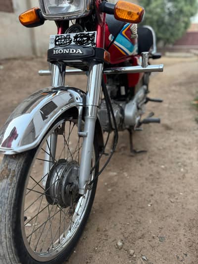 Honda 70 10 / 10 condition