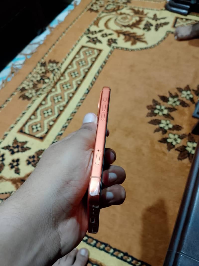 Apple iPhone 17 Pro 4