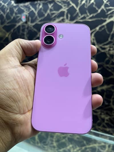 Apple iPhone 16