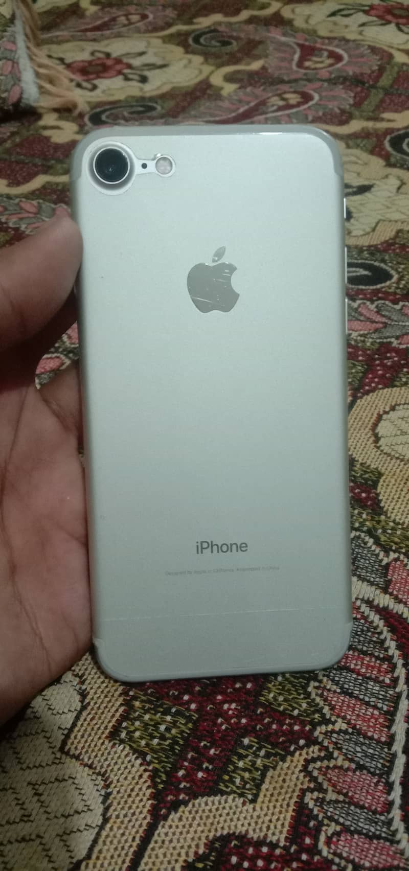 iPhone 0