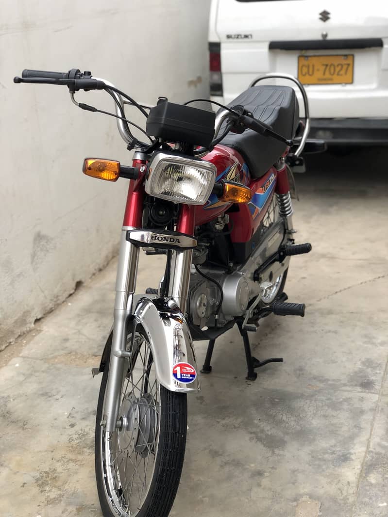 CD. 70T 1