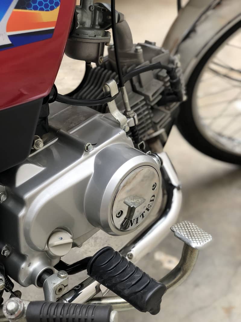 CD. 70T 5