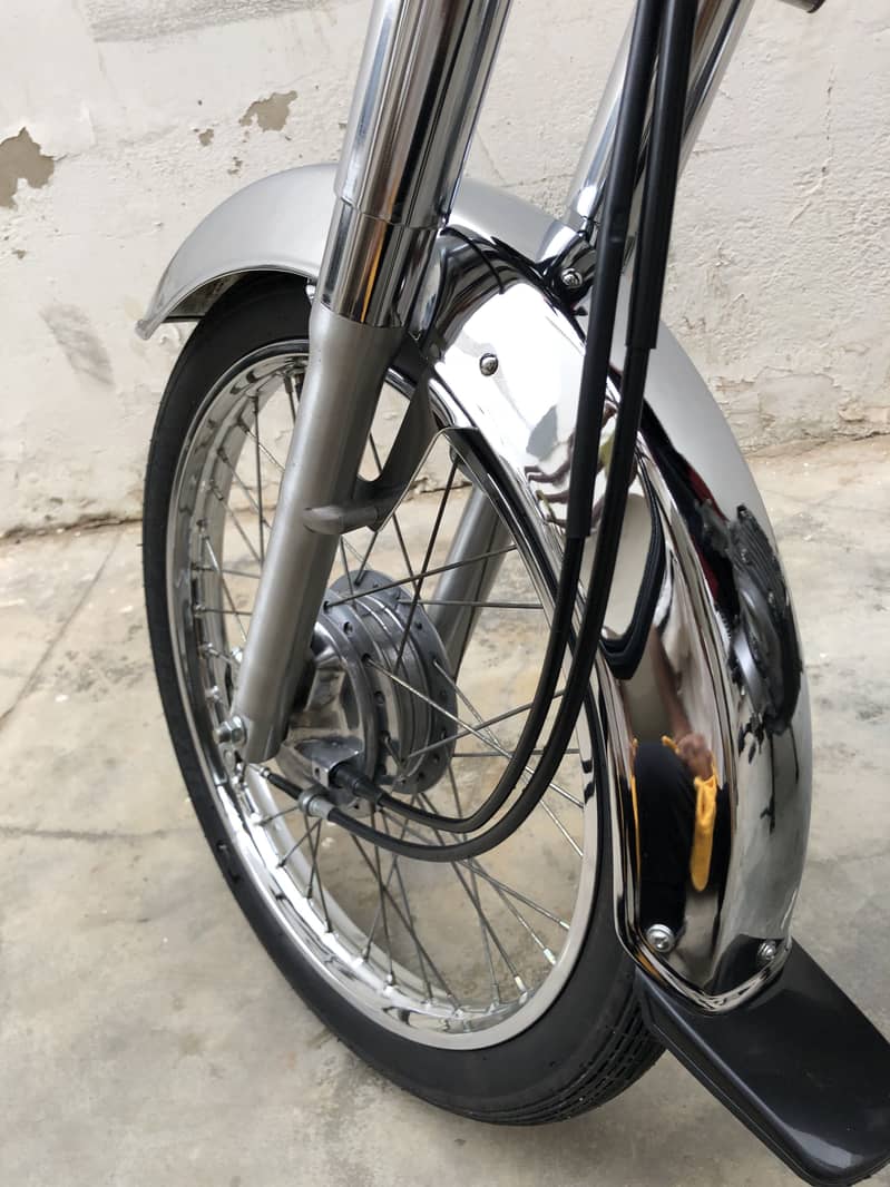 CD. 70T 10
