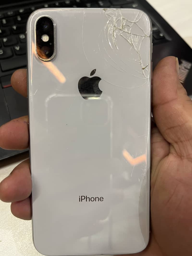 Apple iPhone X 3