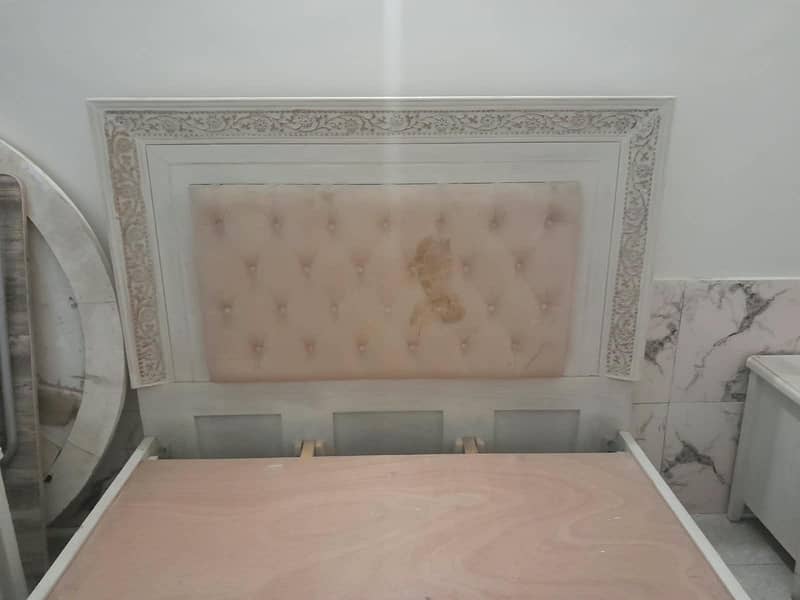 double bed 0