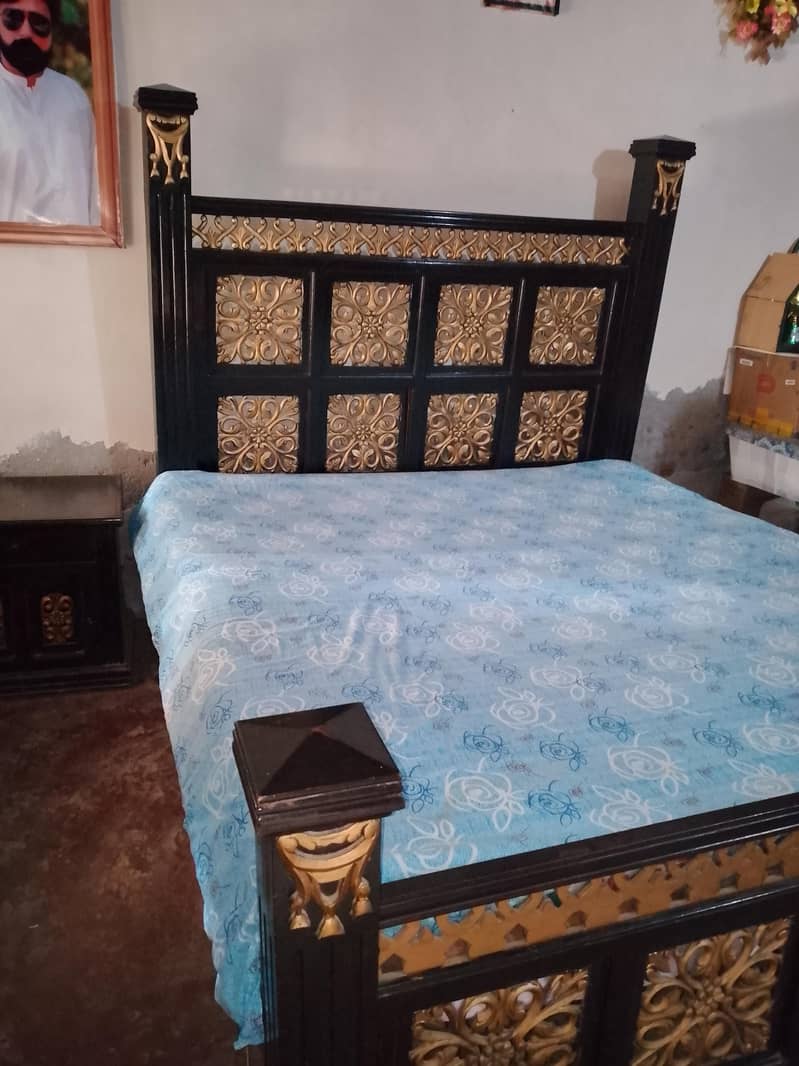 Chinioti Bed 4
