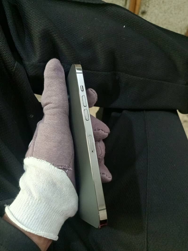 Apple iPhone 12 Pro Max 5