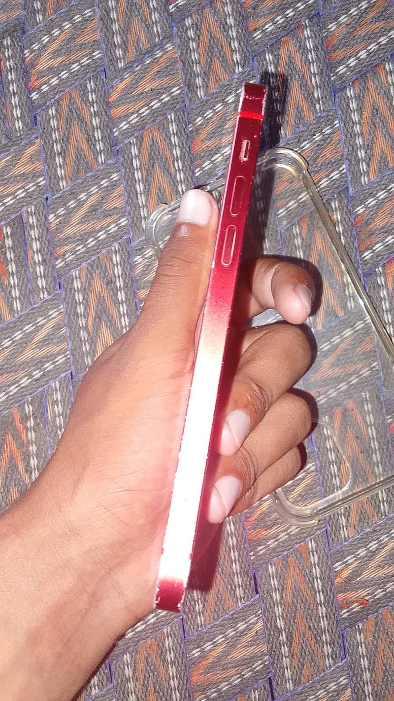 Apple iPhone 12 3
