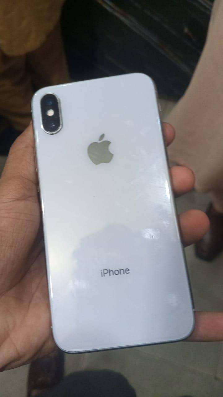 Apple iPhone X 1