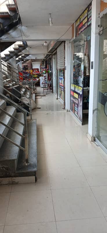 GROUND FLOOR SHOP FOR RENT IN SOAN GARDEN BLOCK-H