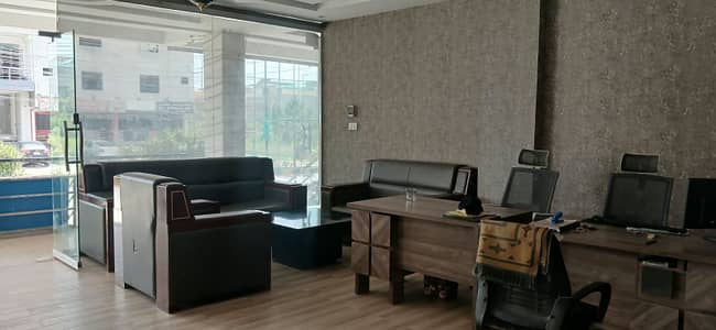 GROUND FLOOR SHOP FOR RENT IN SOAN GARDEN BLOCK-H