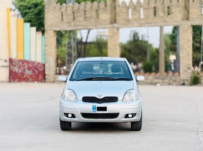 Toyota vitz 2003 model 2007 import Islamabad registered own my name