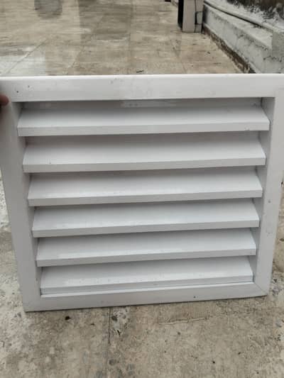 4 metal exhaust grill 03154583675