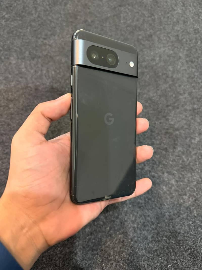 Google Pixel 8 1