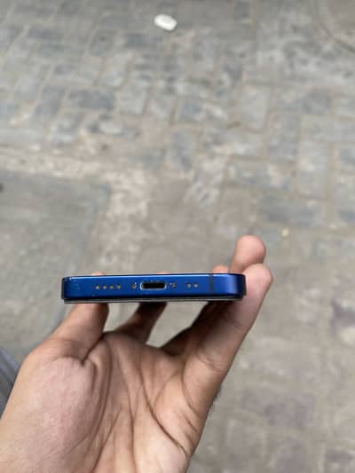 Apple iPhone 12 mini