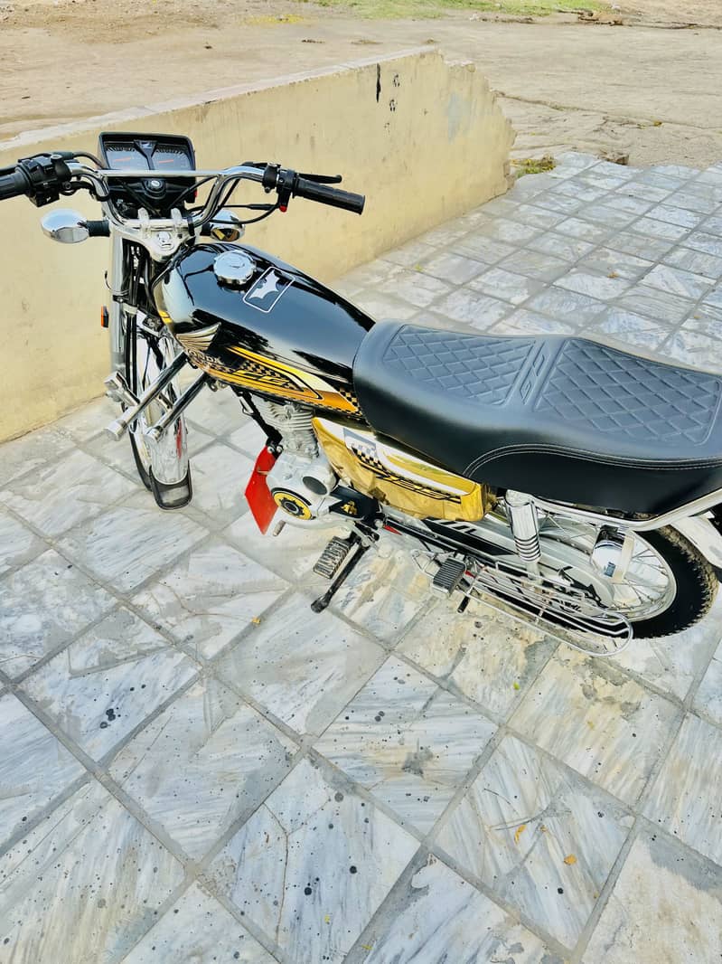 Self125 0