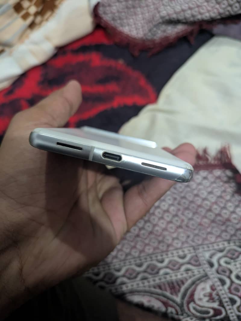 Google Pixel 7 Pro 2