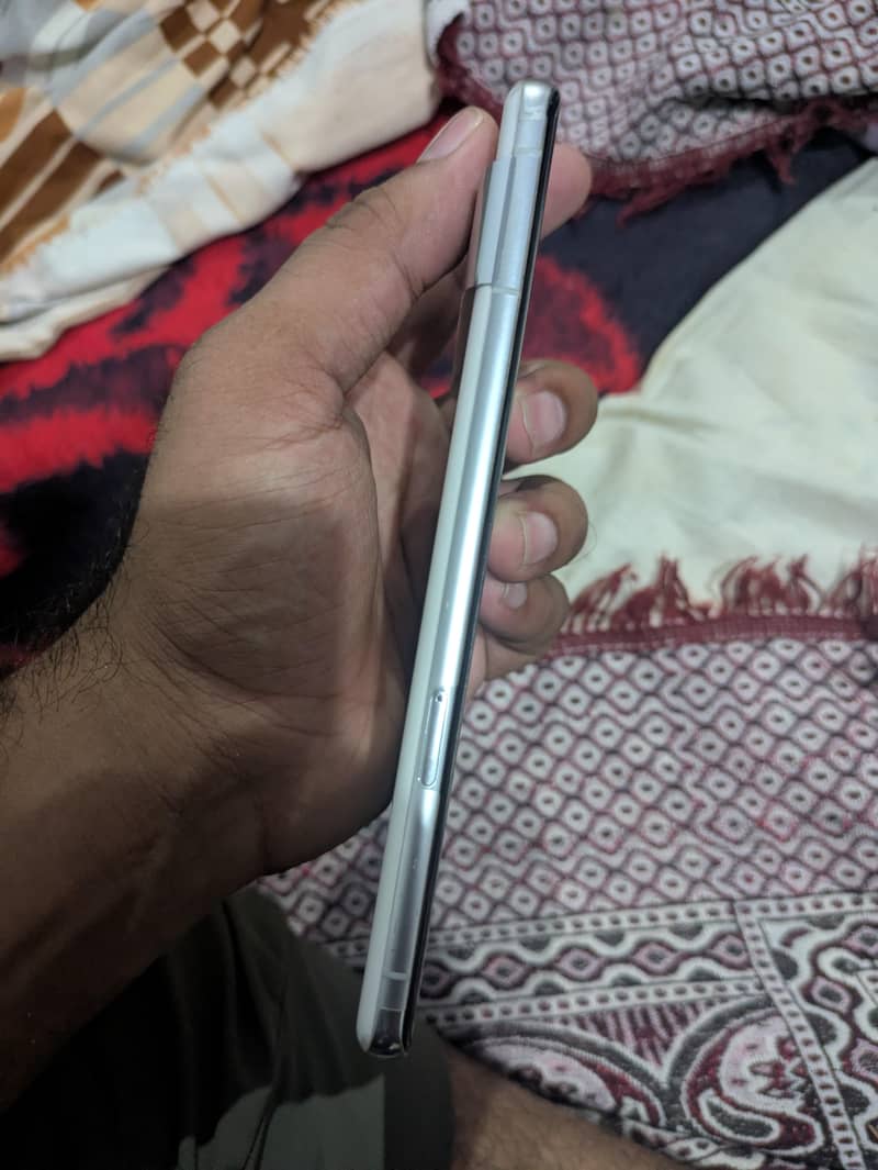 Google Pixel 7 Pro 4