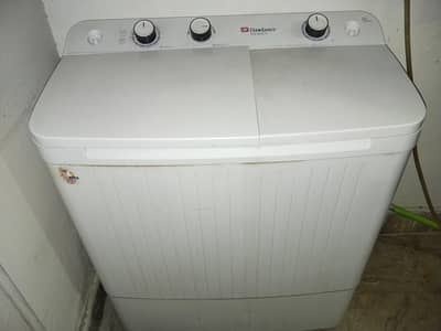 Dawlance washing machine and dryer