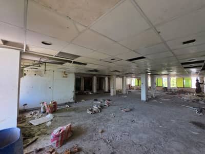 Reserve A Centrally Located Office Of 4000 Square Feet In Blue Area