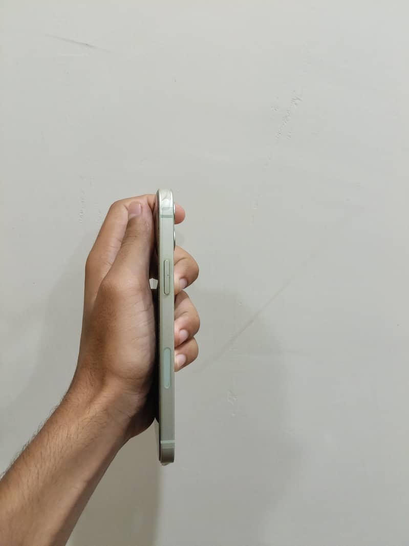 Apple iPhone 12 2