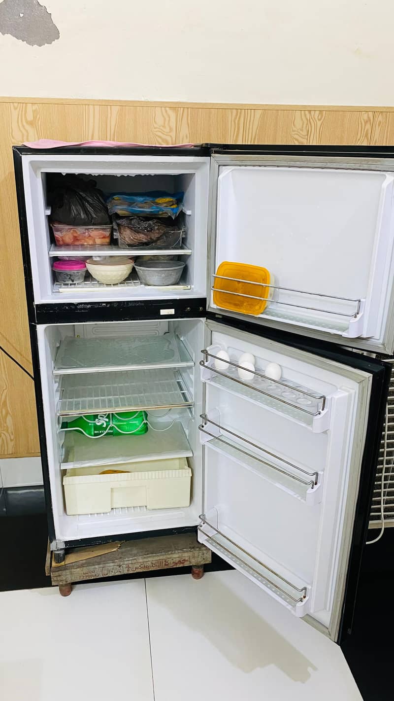 Fridge medium size 6